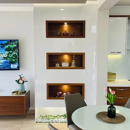 Apartment Gabrijel 1 Makarska