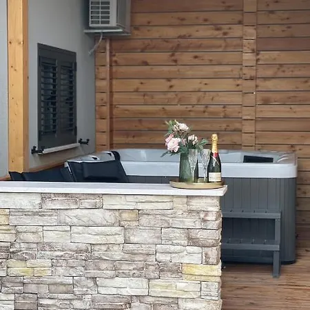 Gabrijel 1 Apartment Makarska